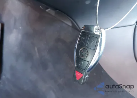 2019 Mercedes-Benz Glc 300 4Matic из США, поврежденный, VIN WDC0G4KB1K1001702